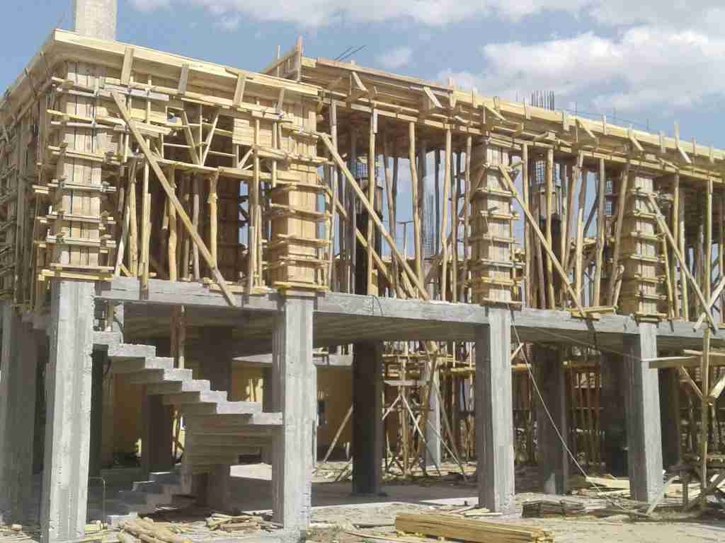 Sütçüler İnşaat Kalıpçısı