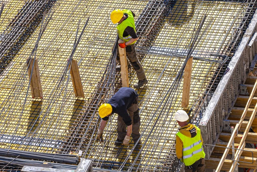 Sütçüler İnşaat Kalıpçısı